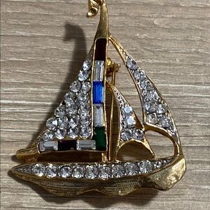 Vintage Gold Toned Sailboat Brooch with Rhinestones